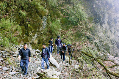 千佛山：一個(gè)地震景區(qū)的(de)重生構想